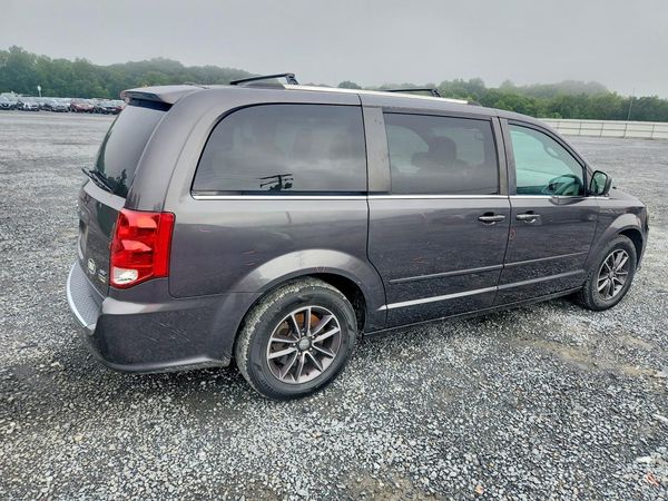 2017 DODGE GRAND CARAVAN SXT