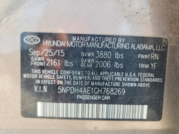 2016 HYUNDAI ELANTRA