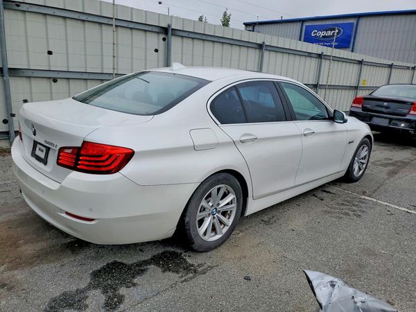 2016 BMW 528