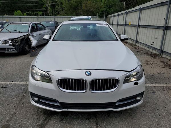 2016 BMW 528