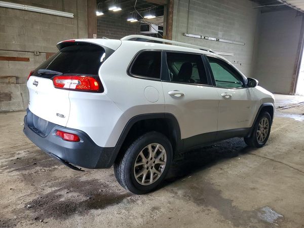 2016 JEEP CHEROKEE LATITUDE 4X4