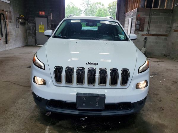 2016 JEEP CHEROKEE LATITUDE 4X4