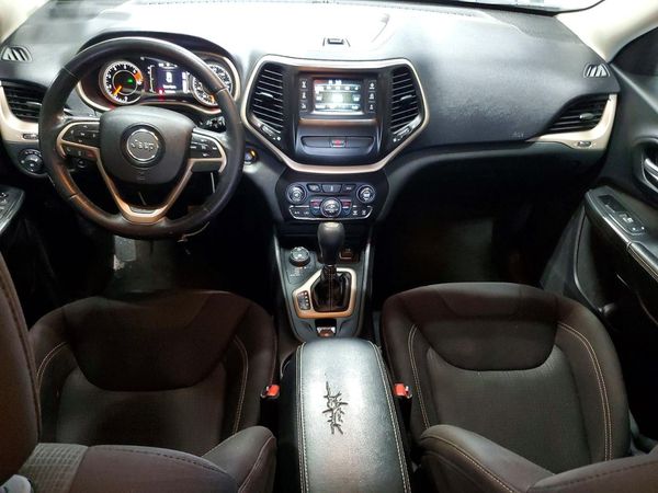 2016 JEEP CHEROKEE LATITUDE 4X4