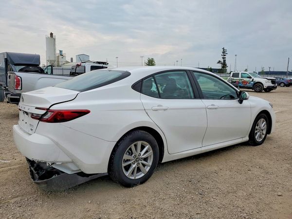 2026 TOYOTA CAMRY