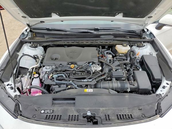 2026 TOYOTA CAMRY