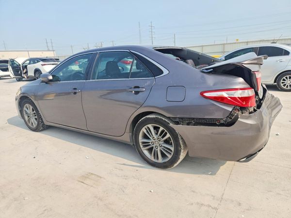 2015 TOYOTA CAMRY