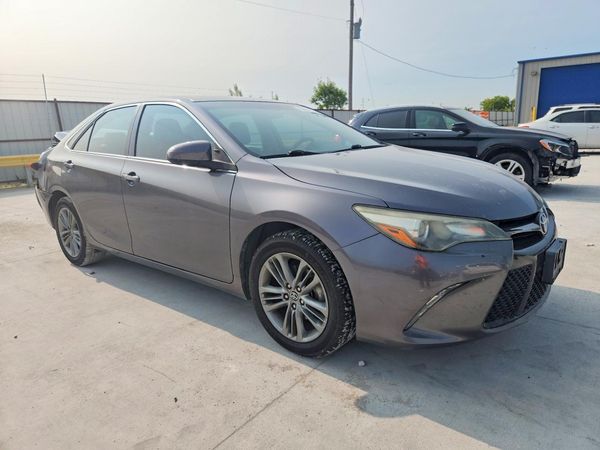 2015 TOYOTA CAMRY