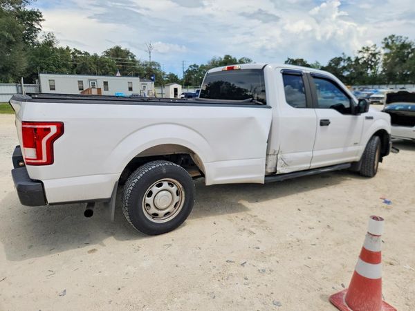 2017 FORD F150 SuperCab