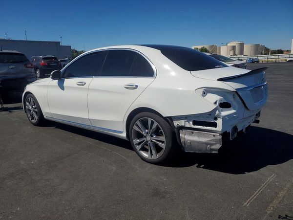 2016 MERCEDES-BENZ C C300