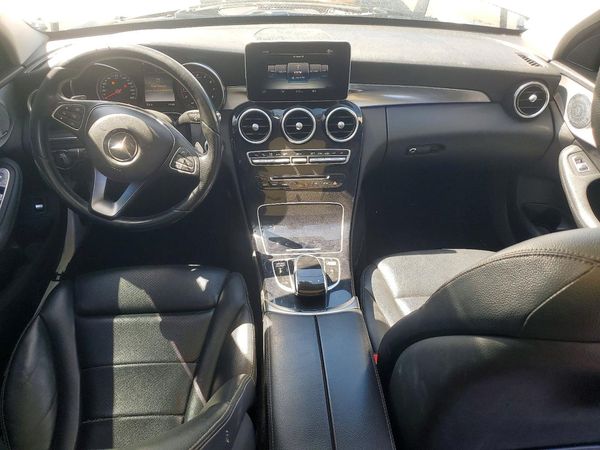 2016 MERCEDES-BENZ C C300