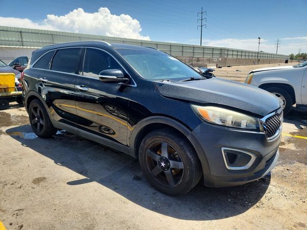 2016 KIA SORENTO L / LX
