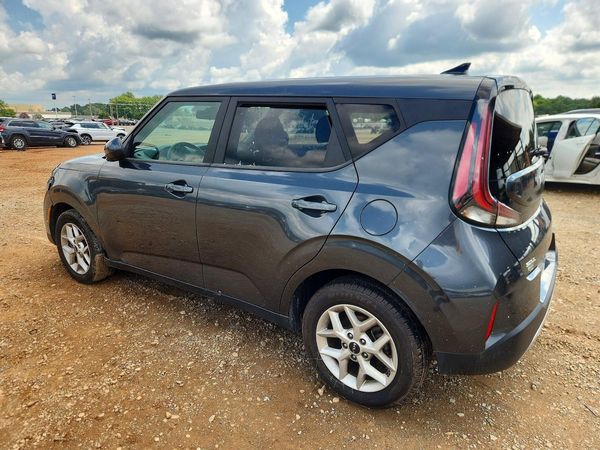 2024 KIA SOUL LX, S
