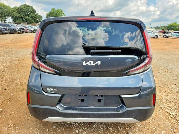 2024 KIA SOUL LX, S