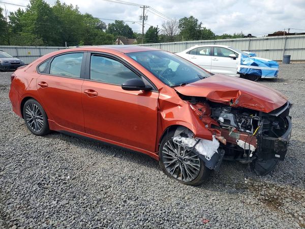 2022 KIA FORTE