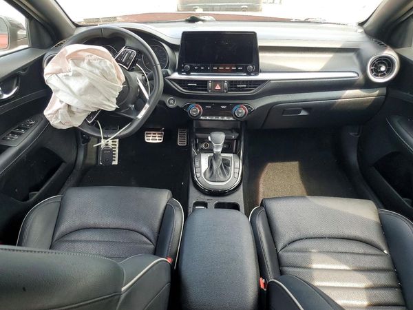 2022 KIA FORTE