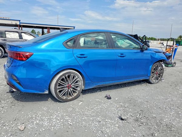 2024 KIA FORTE GT