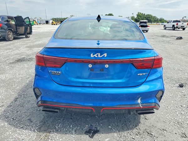 2024 KIA FORTE GT