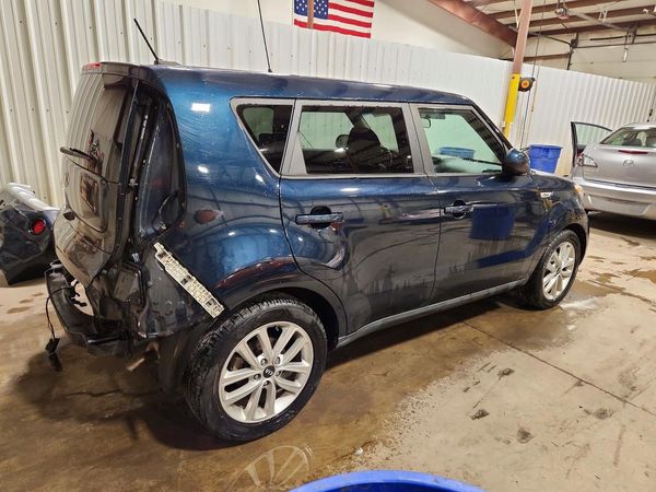 2017 KIA SOUL Plus