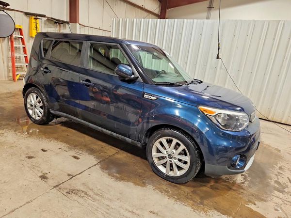 2017 KIA SOUL Plus