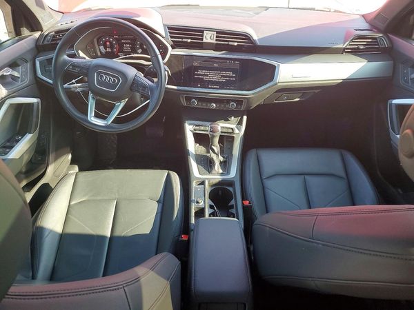 2022 AUDI Q3
