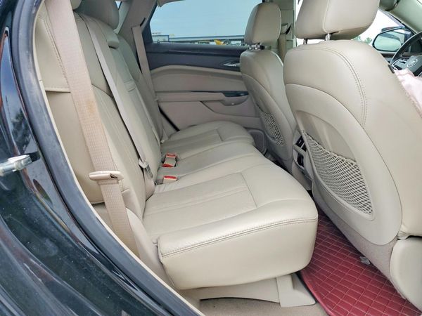 2016 CADILLAC SRX Luxury