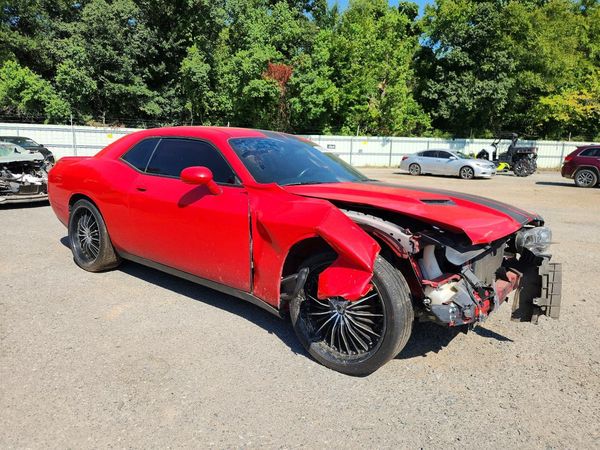 2016 DODGE CHALLENGER SXT