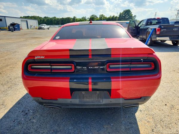2016 DODGE CHALLENGER SXT