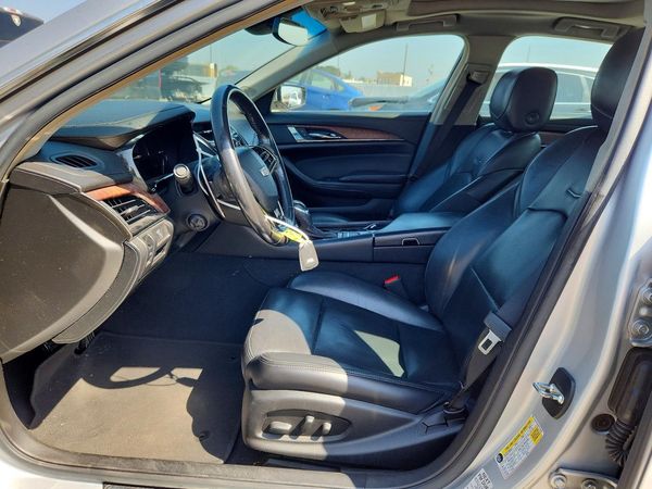 2017 CADILLAC CTS Luxury