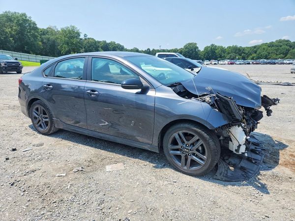 2021 KIA FORTE GT Line