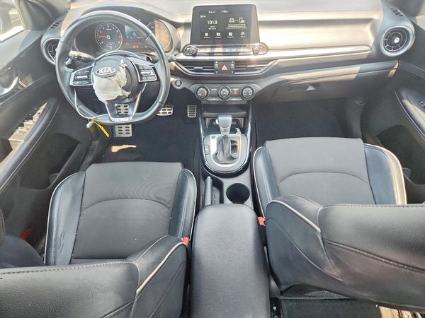 2021 KIA FORTE GT Line
