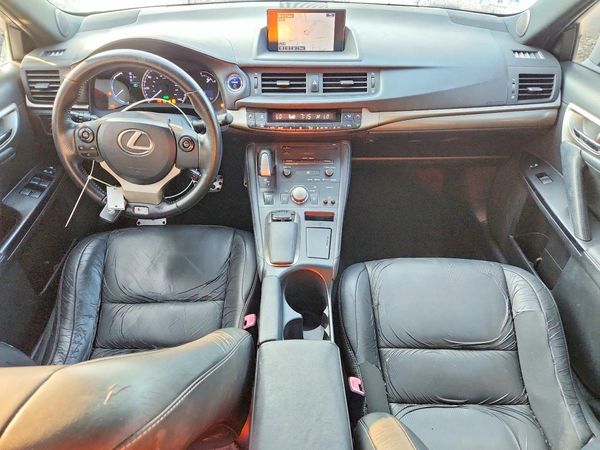 2015 LEXUS CT 200h