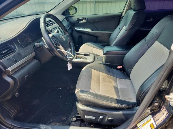 2014 TOYOTA CAMRY