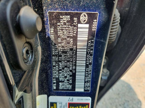2014 TOYOTA CAMRY