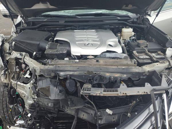 2021 LEXUS LX 570 Luxury