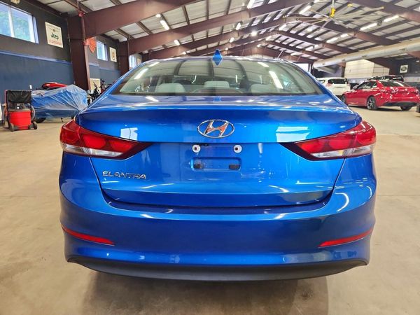 2018 HYUNDAI ELANTRA