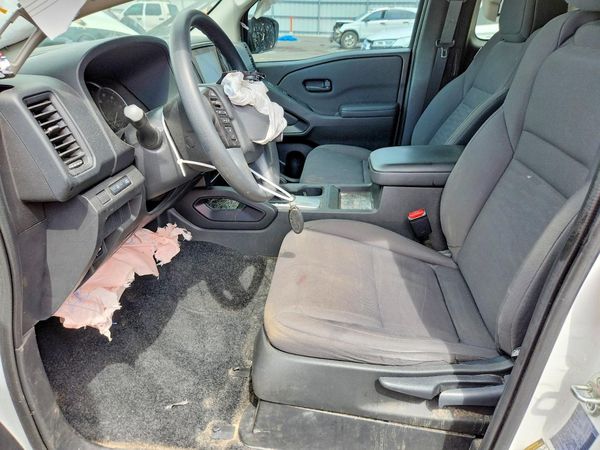 2024 NISSAN FRONTIER