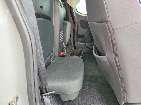 2024 NISSAN FRONTIER