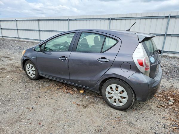 2012 TOYOTA PRIUS