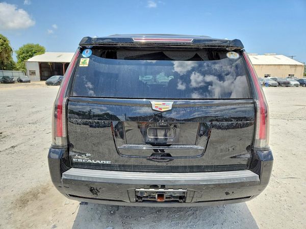 2019 CADILLAC ESCALADE Premium Luxury