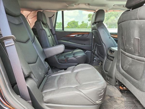 2019 CADILLAC ESCALADE Premium Luxury
