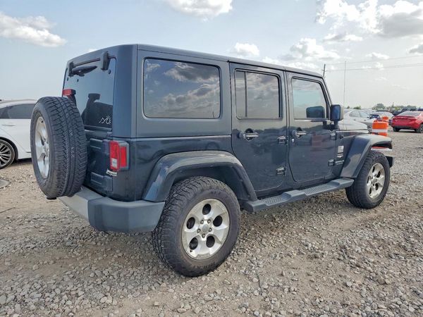2015 JEEP WRANGLER UNLIMITED SAHARA 4X4