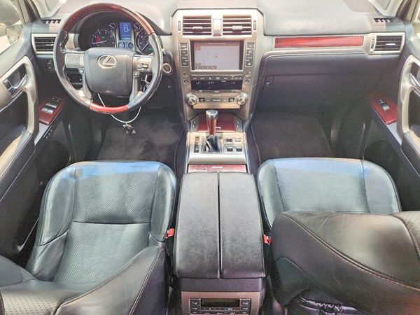 2017 LEXUS GX 460