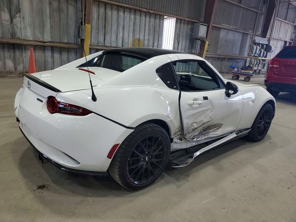 2021 MAZDA MX-5 MIATA Club