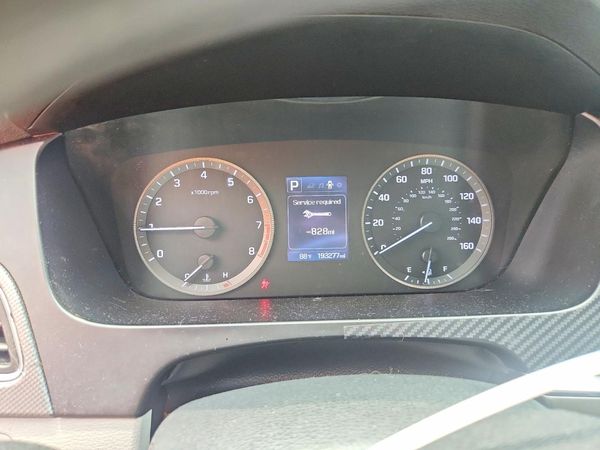 2016 HYUNDAI SONATA