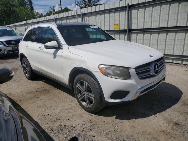 2017 MERCEDES-BENZ GLC GLC300