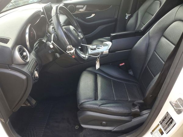 2017 MERCEDES-BENZ GLC GLC300