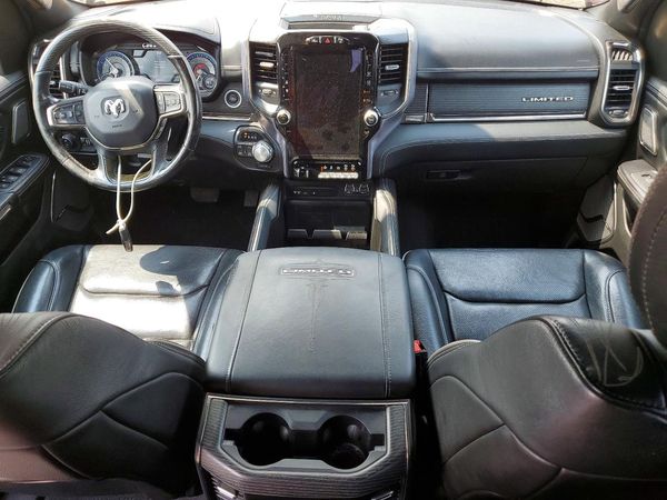 2019 RAM 1500 LIMITED CREW CAB 4X4