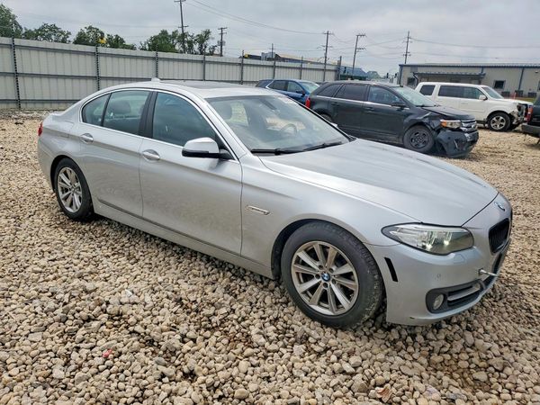 2015 BMW 528