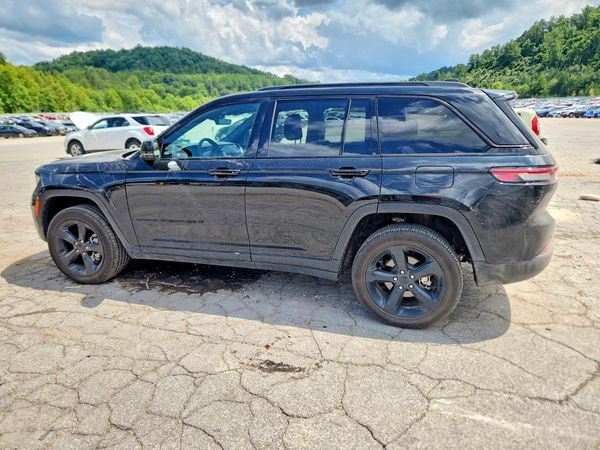 2025 JEEP GRAND CHEROKEE