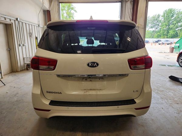 2016 KIA SEDONA LX - Middle-low